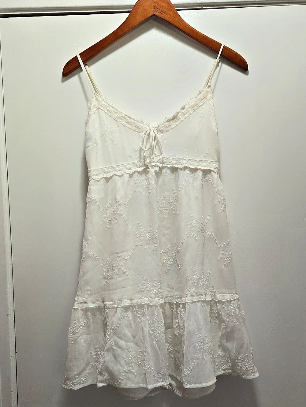 Hollister Ivory Lace Mini Dress New W/O Tags